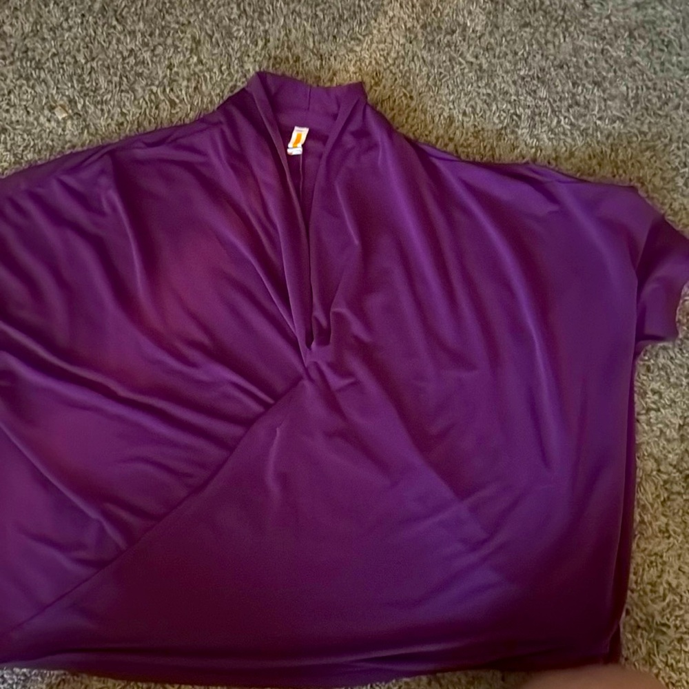 Women’s Lucy shirt